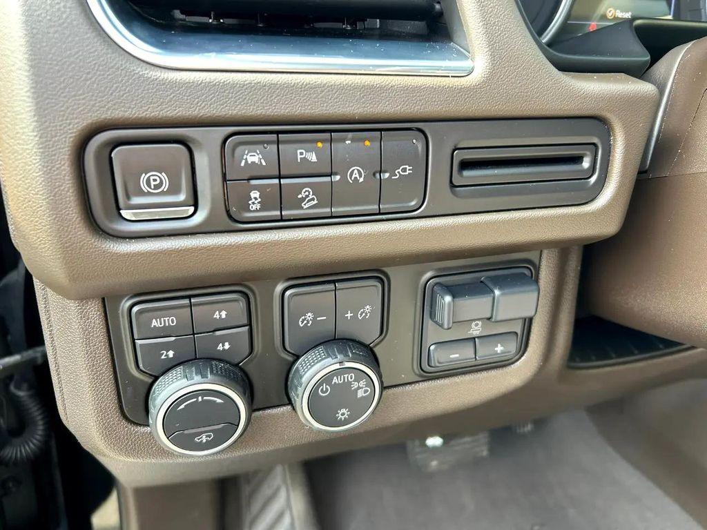 used 2021 Chevrolet Suburban car, priced at $46,995