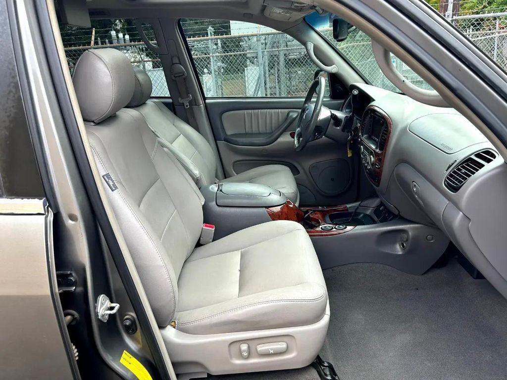 used 2007 Toyota Sequoia car, priced at $18,995