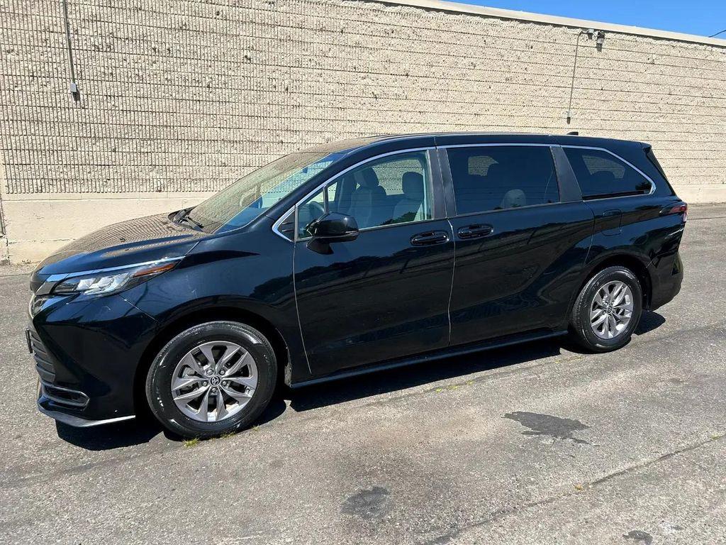 used 2022 Toyota Sienna car, priced at $37,950