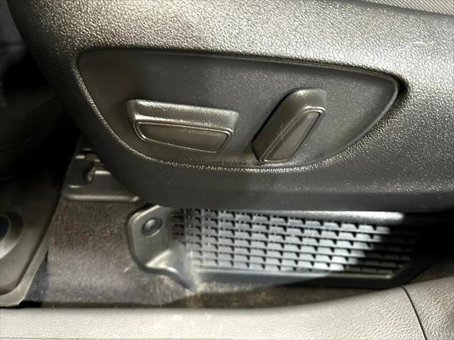 used 2022 Toyota Sienna car, priced at $37,950