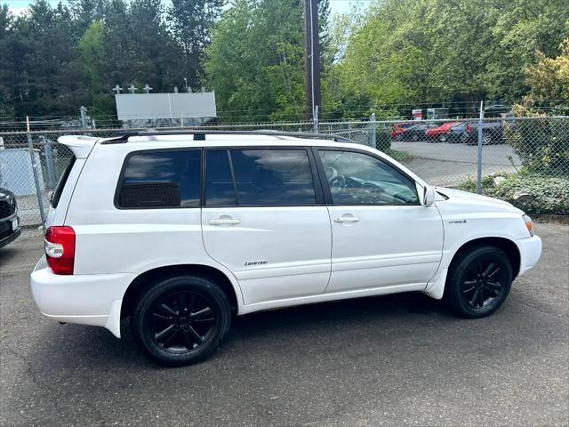 used 2007 Toyota Highlander Hybrid car, priced at $12,950
