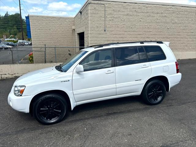 used 2007 Toyota Highlander Hybrid car, priced at $12,950