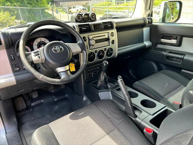 used 2010 Toyota FJ Cruiser car, priced at $21,995