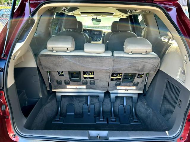 used 2015 Toyota Sienna car, priced at $24,950