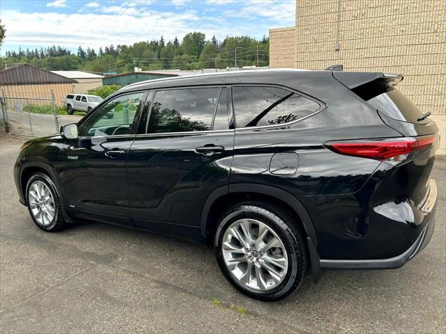 used 2021 Toyota Highlander Hybrid car, priced at $38,950