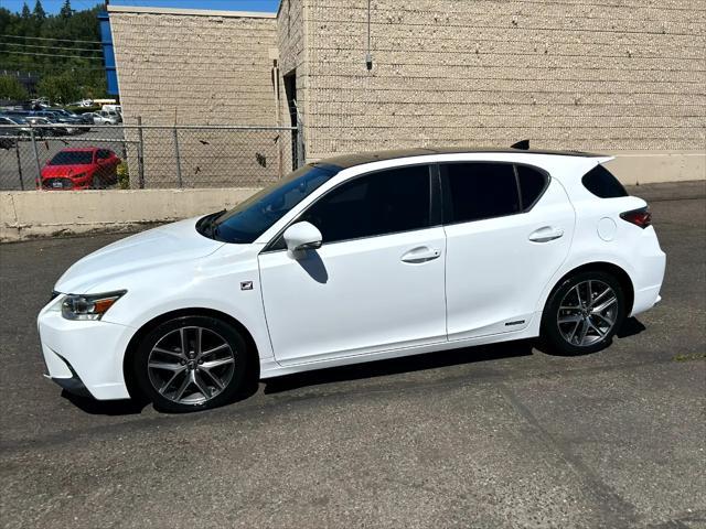 used 2015 Lexus CT 200h car, priced at $14,995