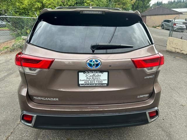 used 2017 Toyota Highlander Hybrid car, priced at $29,995