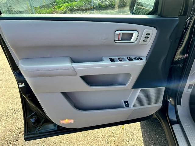 used 2015 Honda Pilot car, priced at $16,950