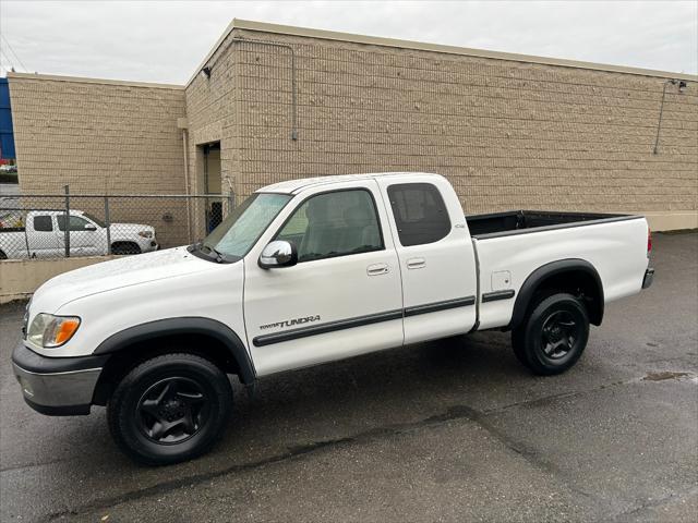 used 2001 Toyota Tundra car, priced at $14,995