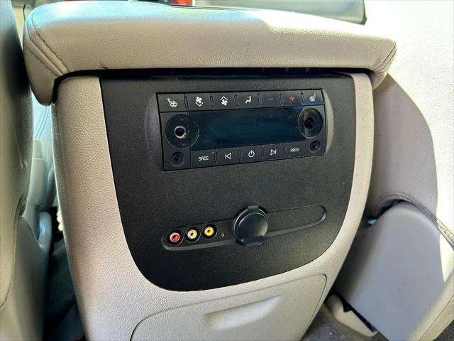 used 2012 Chevrolet Suburban car, priced at $14,995