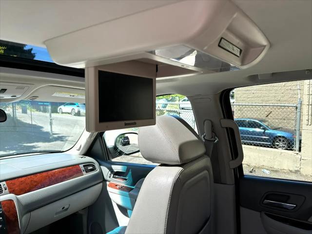 used 2012 Chevrolet Suburban car, priced at $14,995