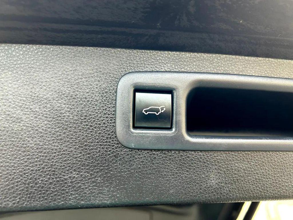used 2021 Toyota Highlander Hybrid car, priced at $37,950