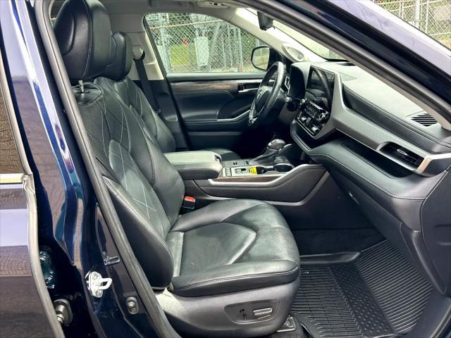 used 2021 Toyota Highlander Hybrid car, priced at $37,950
