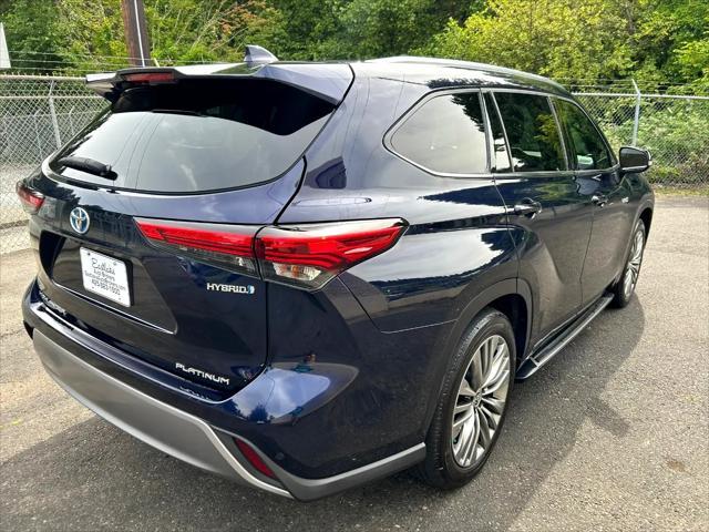 used 2021 Toyota Highlander Hybrid car, priced at $37,950
