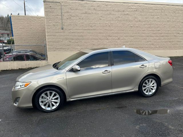 used 2014 Toyota Camry Hybrid car, priced at $14,995