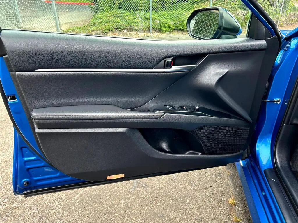 used 2020 Toyota Camry Hybrid car, priced at $25,995