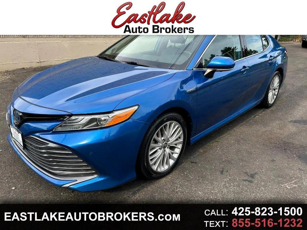 used 2020 Toyota Camry Hybrid car, priced at $25,995