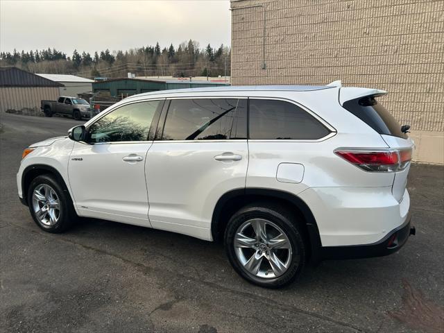 used 2016 Toyota Highlander Hybrid car, priced at $28,995