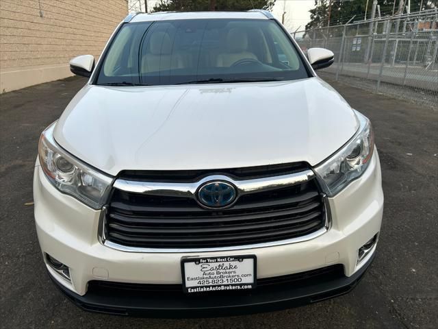 used 2016 Toyota Highlander Hybrid car, priced at $28,995