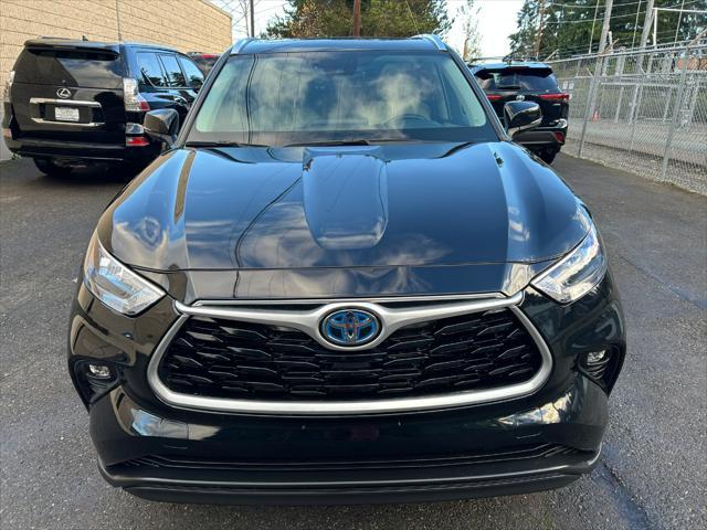 used 2021 Toyota Highlander Hybrid car, priced at $33,995