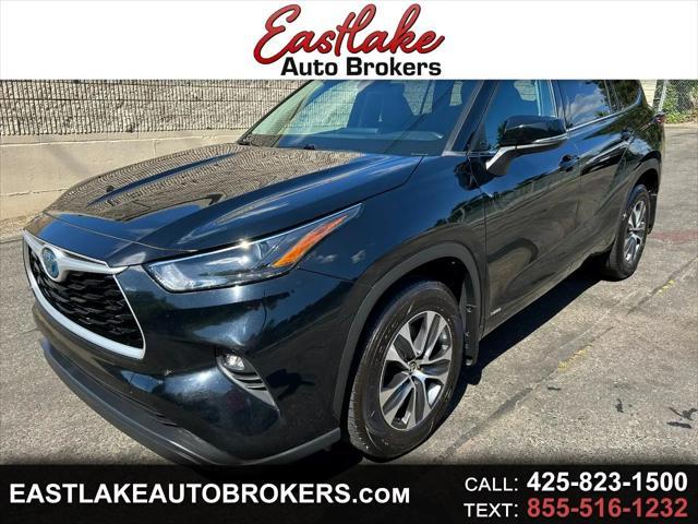used 2022 Toyota Highlander Hybrid car, priced at $32,950