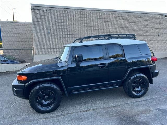 used 2007 Toyota FJ Cruiser car, priced at $19,950