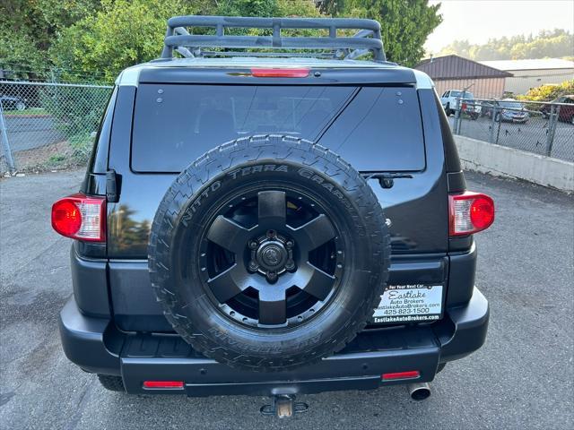 used 2007 Toyota FJ Cruiser car, priced at $18,995