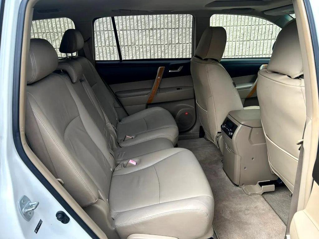 used 2010 Toyota Highlander Hybrid car, priced at $16,995