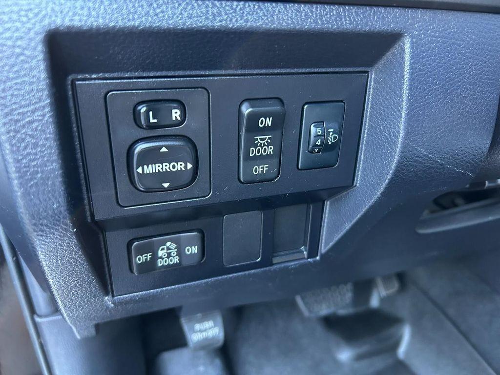 used 2017 Toyota Tundra car, priced at $26,995