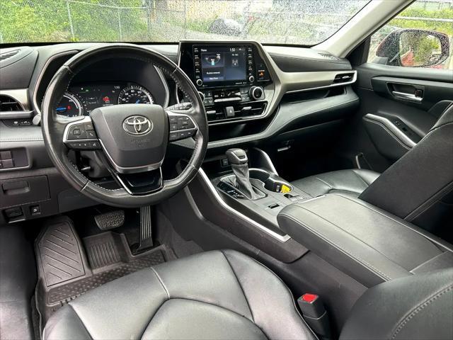used 2021 Toyota Highlander Hybrid car, priced at $37,995