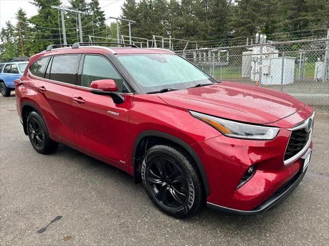 used 2021 Toyota Highlander Hybrid car, priced at $37,995
