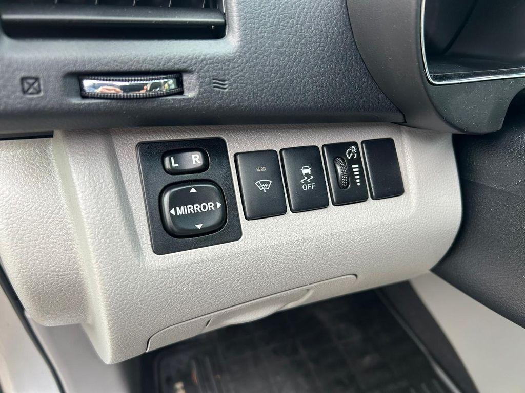 used 2012 Toyota Highlander car, priced at $9,995