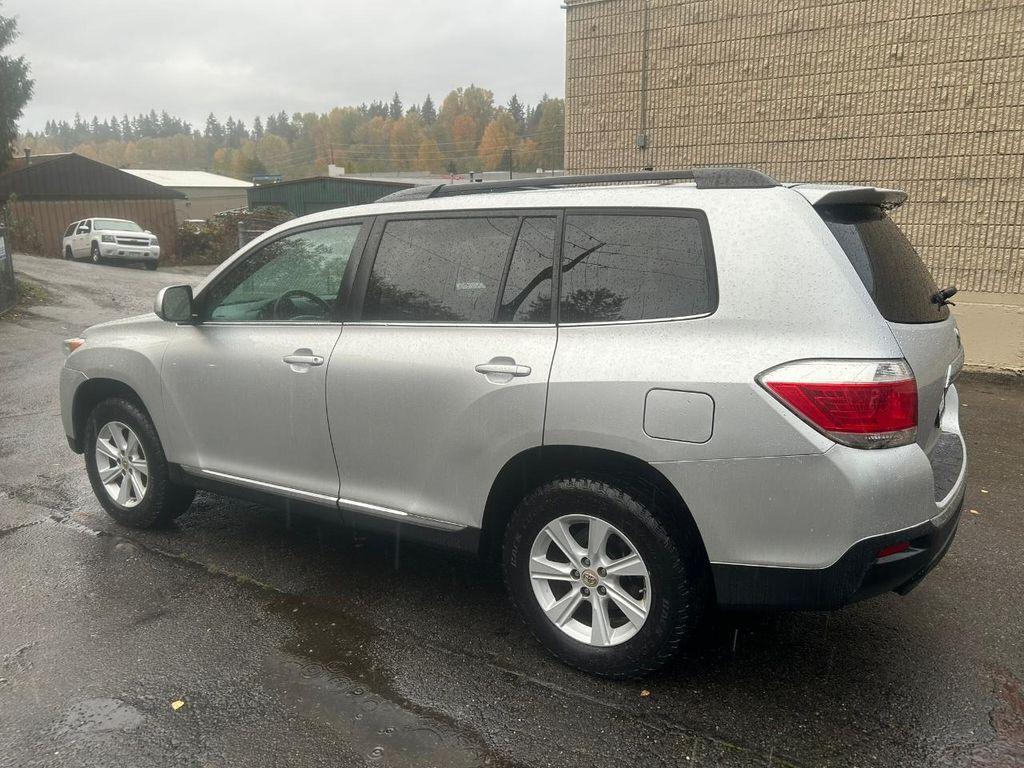 used 2012 Toyota Highlander car, priced at $9,995