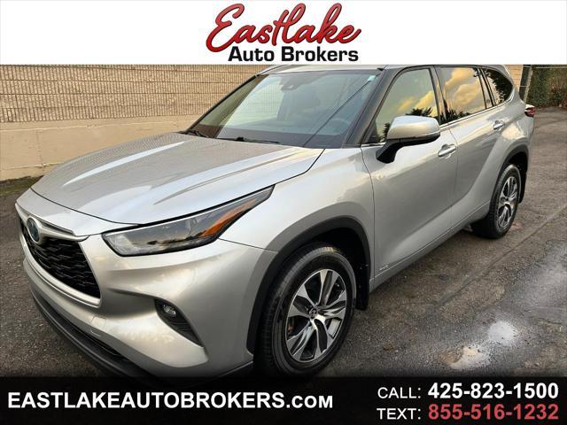 used 2022 Toyota Highlander Hybrid car, priced at $30,995