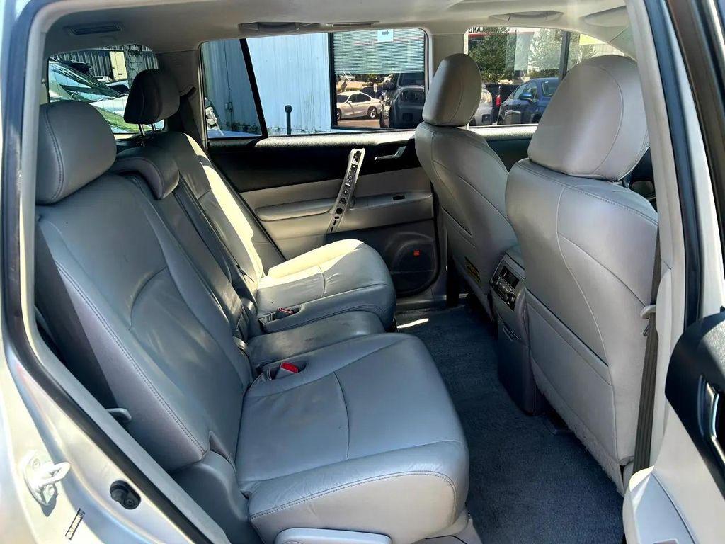 used 2010 Toyota Highlander Hybrid car, priced at $16,850
