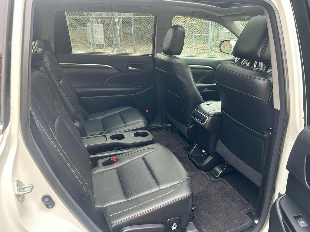 used 2016 Toyota Highlander Hybrid car, priced at $22,950