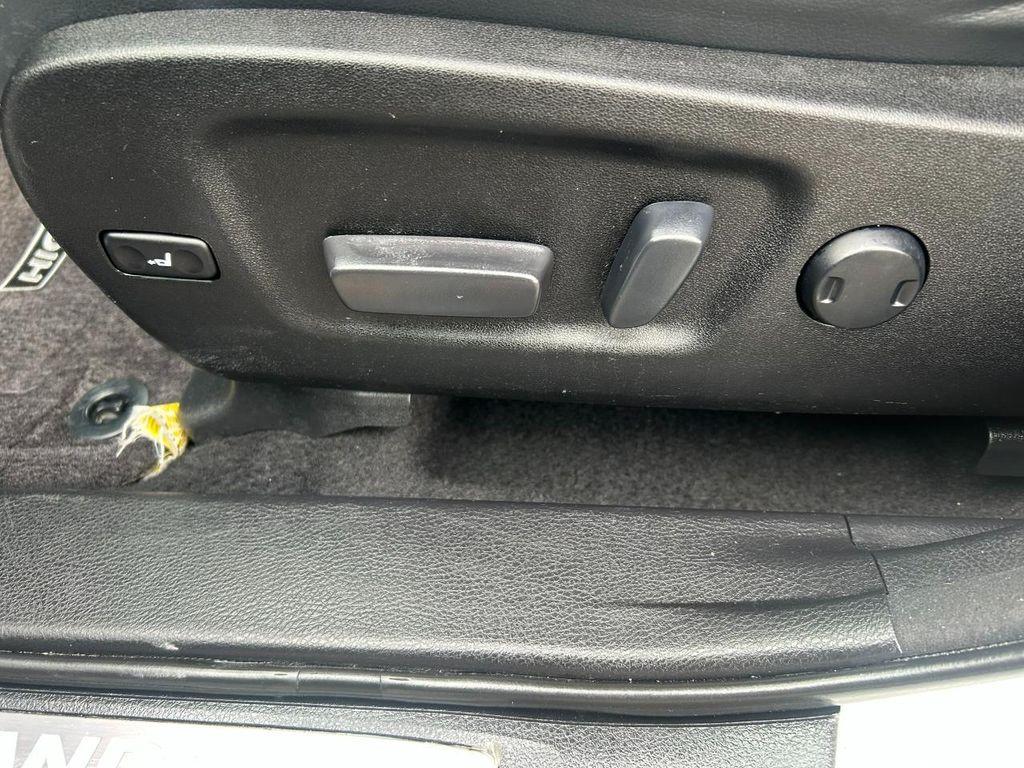 used 2016 Toyota Highlander Hybrid car, priced at $22,950