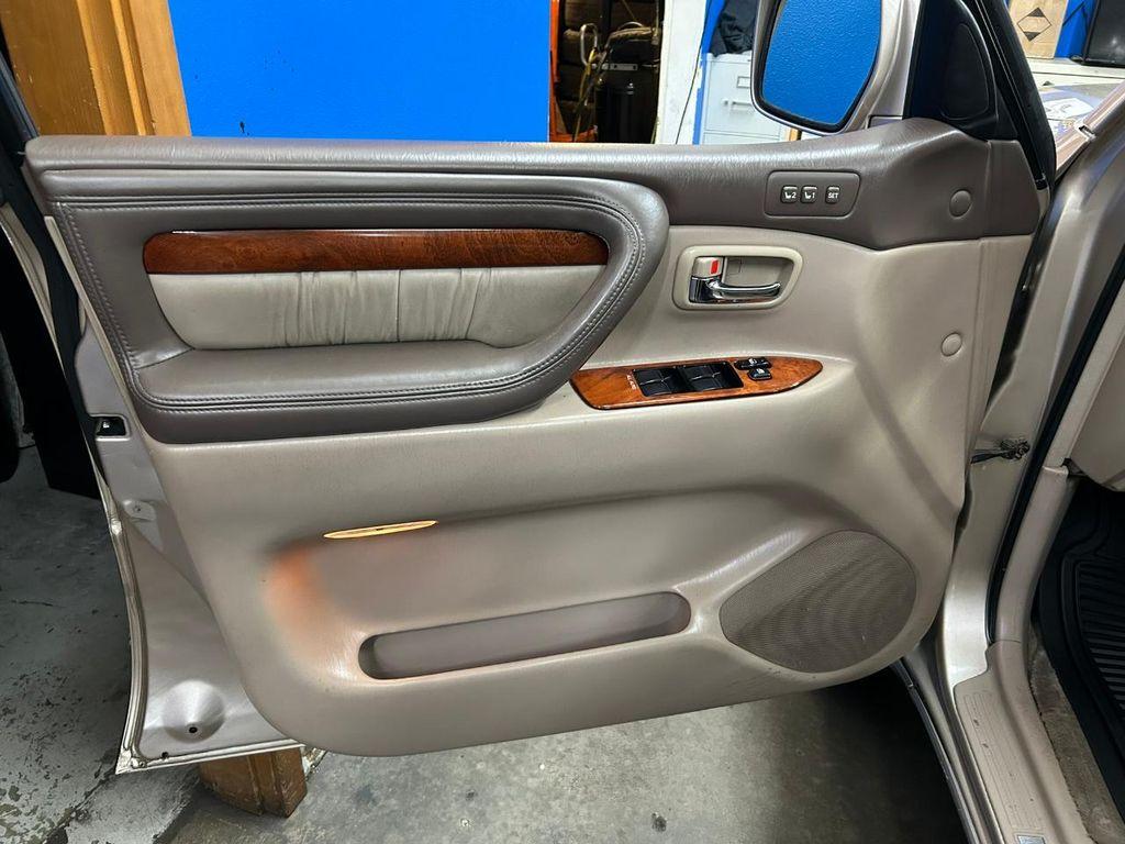 used 1998 Lexus LX 470 car, priced at $12,995