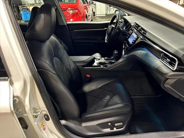 used 2018 Toyota Camry Hybrid car, priced at $26,995