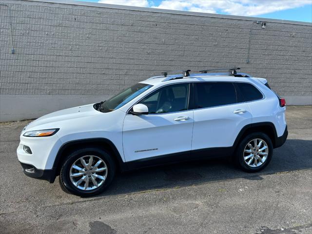 used 2016 Jeep Cherokee car, priced at $13,995