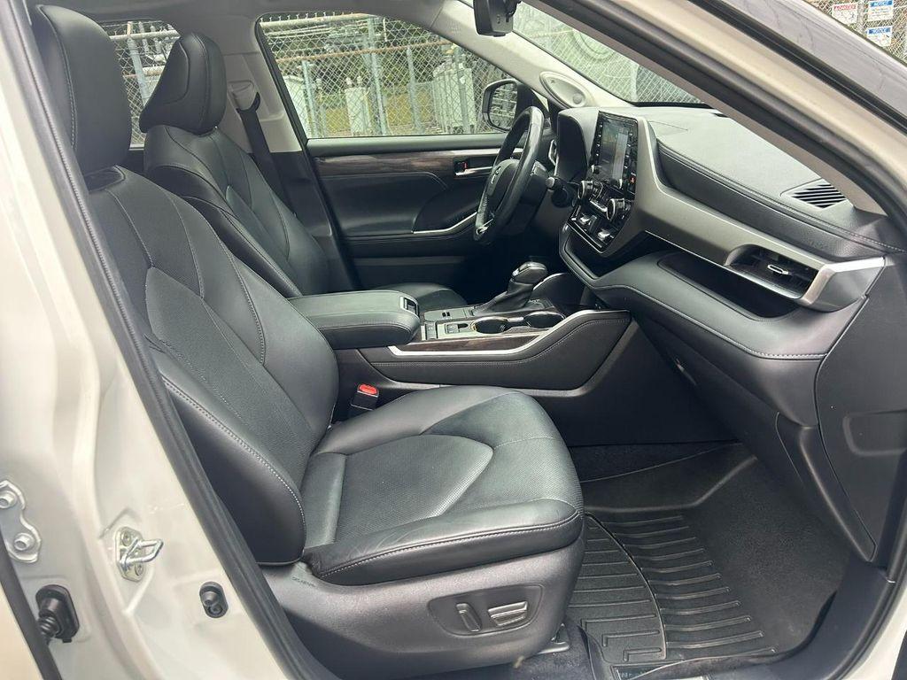used 2020 Toyota Highlander Hybrid car, priced at $36,950