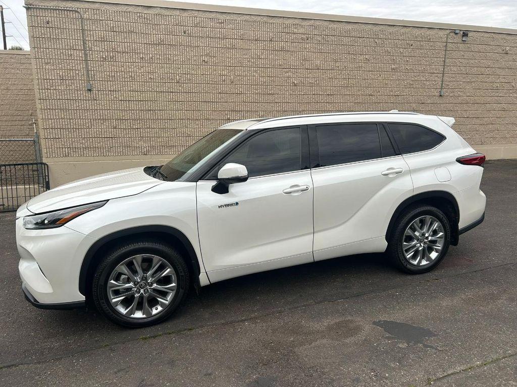 used 2020 Toyota Highlander Hybrid car, priced at $36,950