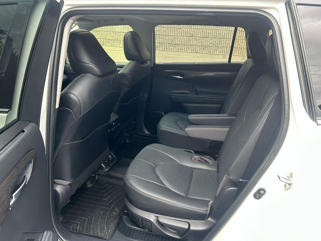 used 2020 Toyota Highlander Hybrid car, priced at $36,950