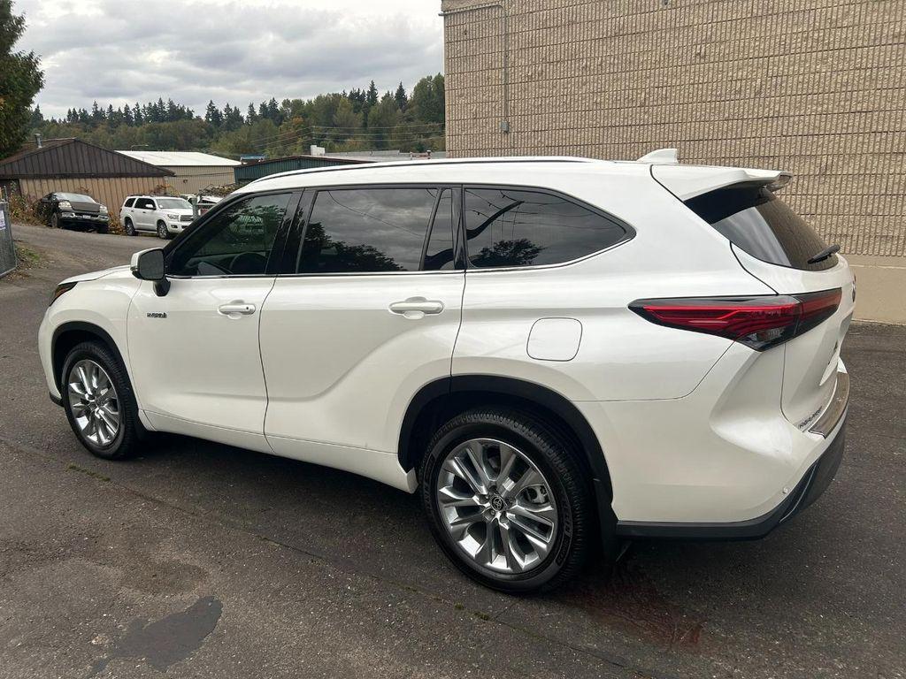 used 2020 Toyota Highlander Hybrid car, priced at $36,950