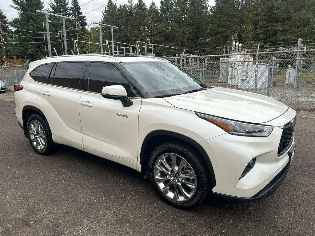 used 2020 Toyota Highlander Hybrid car, priced at $36,950