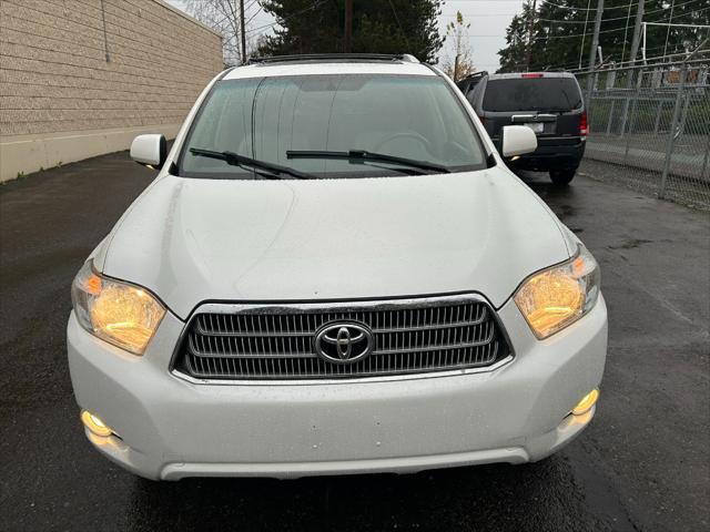 used 2008 Toyota Highlander Hybrid car, priced at $8,950