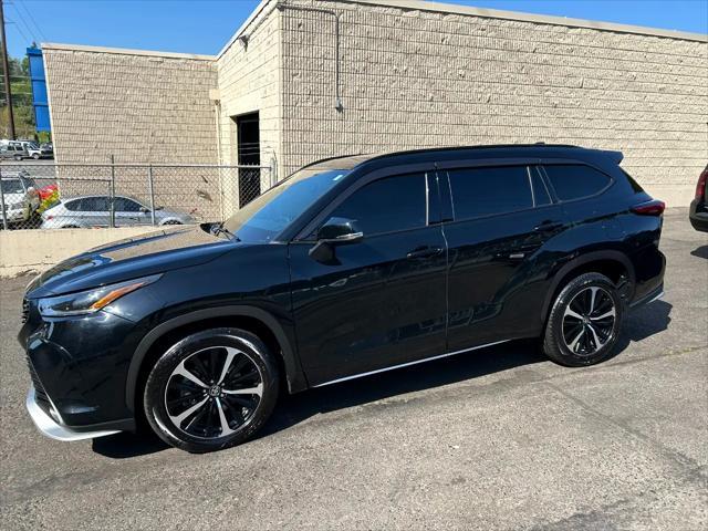 used 2021 Toyota Highlander car, priced at $35,995