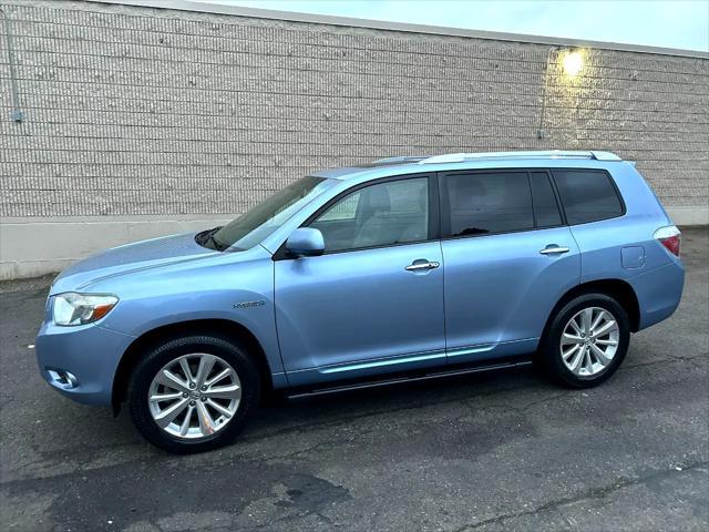 used 2008 Toyota Highlander Hybrid car, priced at $12,995