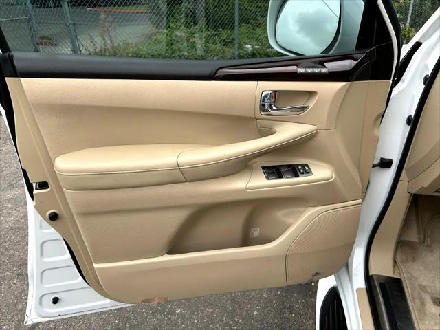 used 2010 Lexus LX 570 car, priced at $26,995