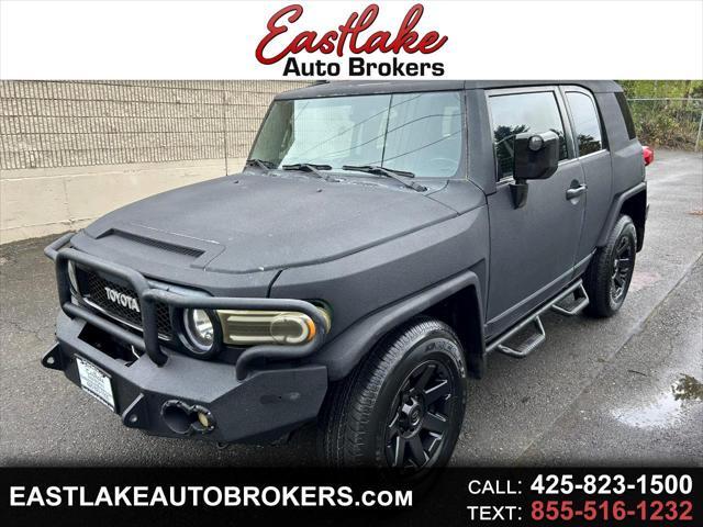 used 2011 Toyota FJ Cruiser car, priced at $18,995